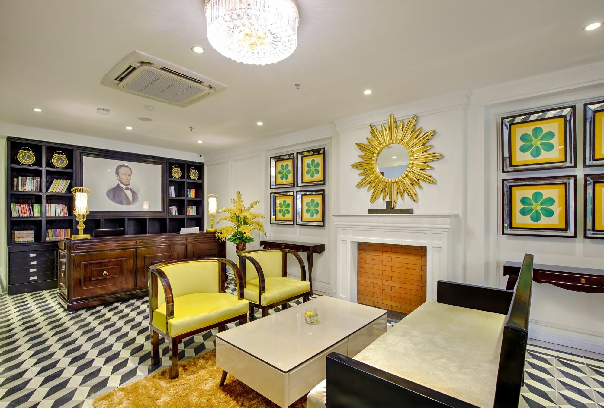 The Herriott Hotel & Suite Da Nang Exterior photo