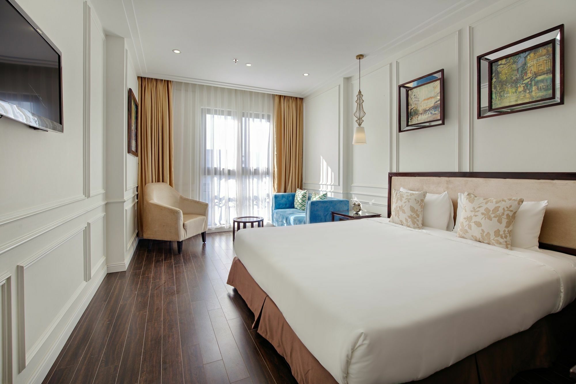 The Herriott Hotel & Suite Da Nang Exterior photo