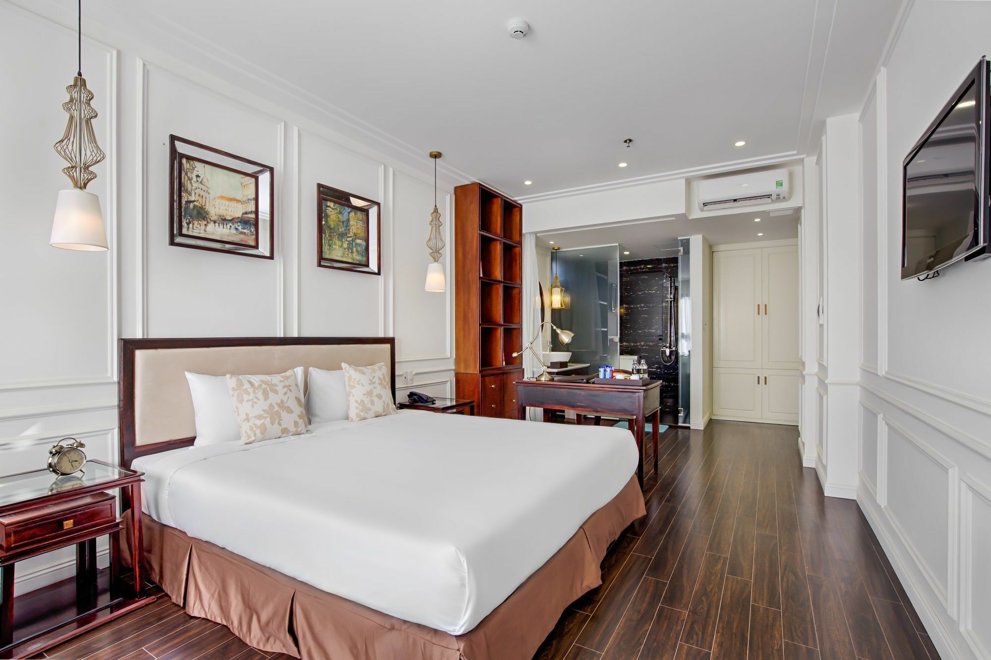The Herriott Hotel & Suite Da Nang Exterior photo